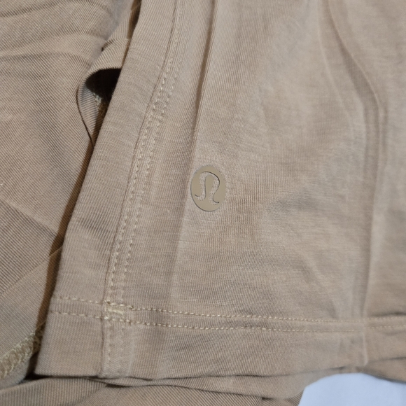 Lululemon Tee - Picture 3 of 3